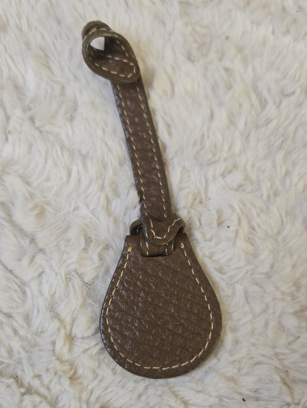 Dooney & Bourke Brown Leather Luggage Tag And Gold Medallion Charm - Picture 6 of 6